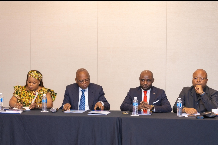 RDC : l’OCC et l’UC-PPP à pied d’œuvre pour le recrutement du futur mandataire de vérification avant embarquement RDC : l’OCC et l’UC-PPP à pied d’œuvre pour le recrutement du futur mandataire de vérification avant embarquement